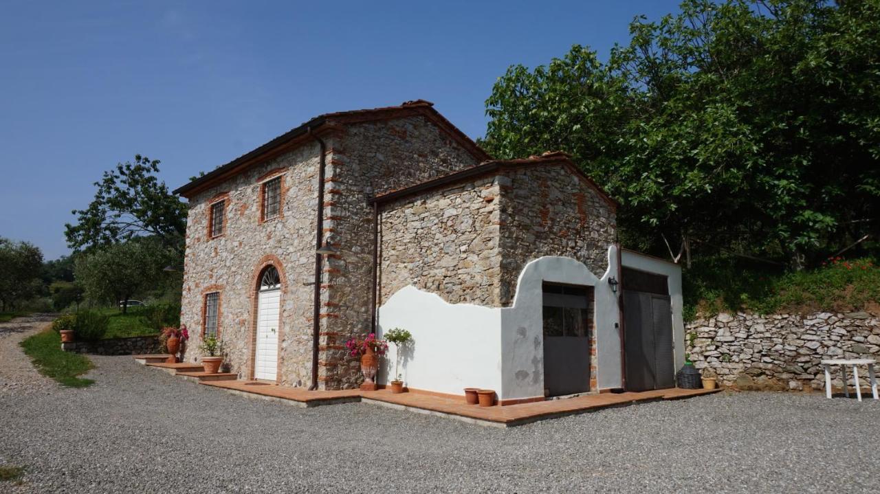 Agriturismo Le Vallilunghe Apartment Lucca Bagian luar foto